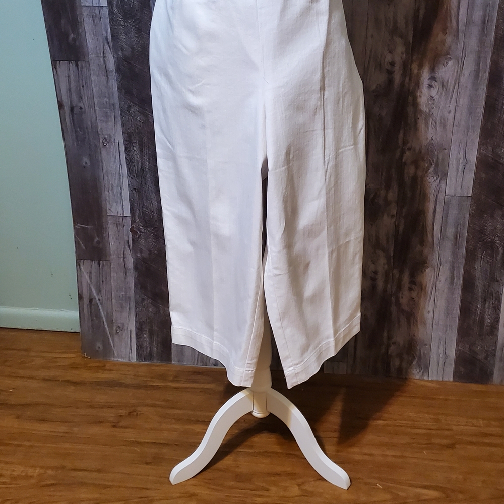 Alfred Dunner White Capri Pants